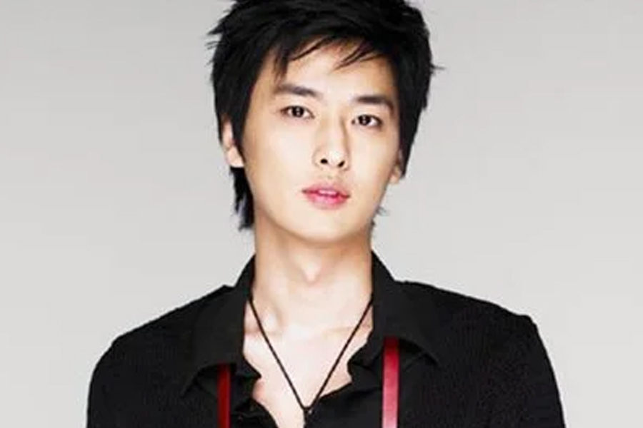 Jo Kye-hyun: A Private Life of Faith, Marriage, and Quiet Consistency 2 jo kye hyun